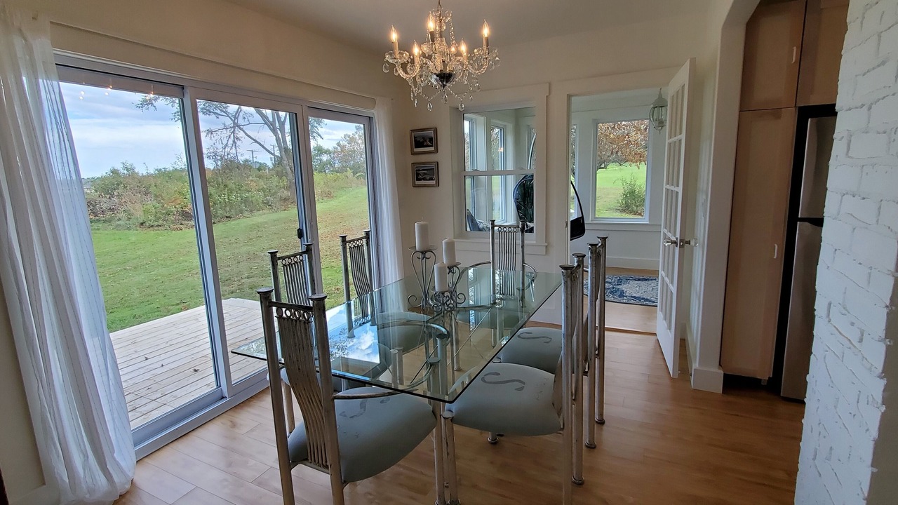 Photo of Bedroom in Western Shore