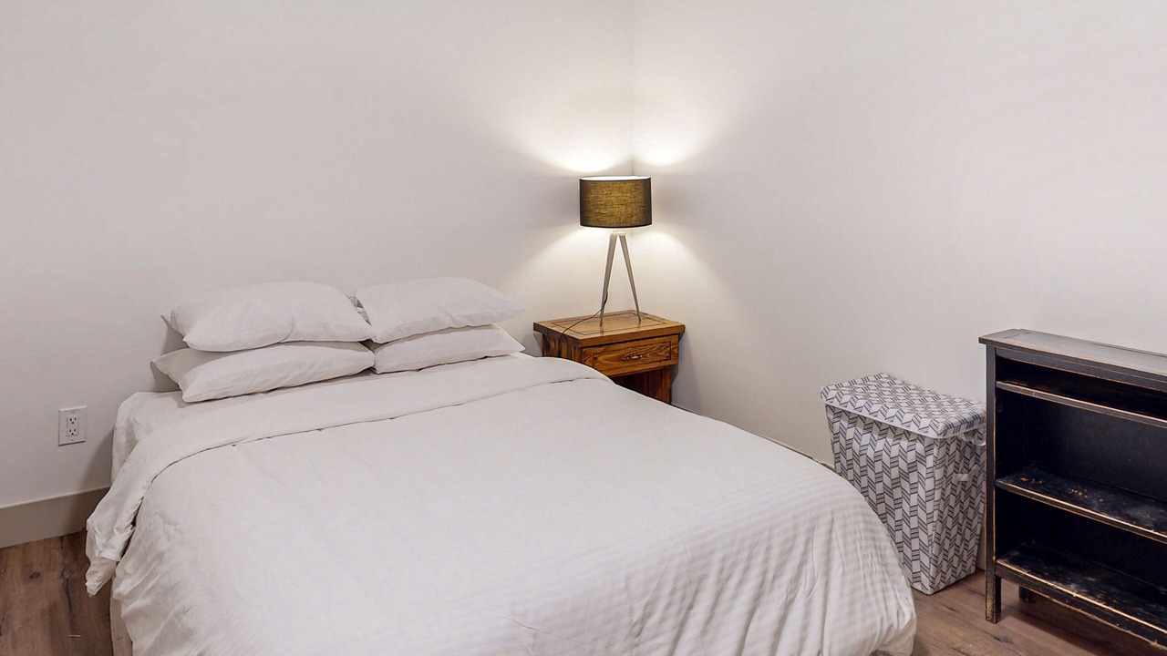 Photo of Bedroom in Snow Pine Estates