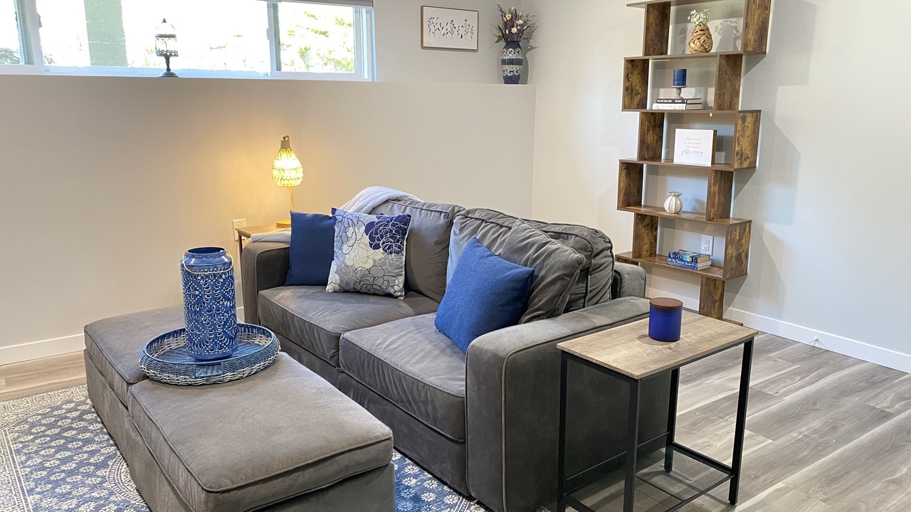 Photo of Livingroom in West Kelowna Estates