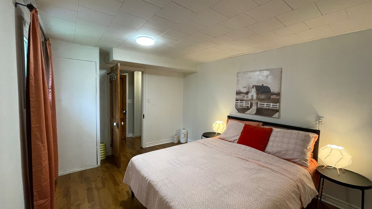 Photo of Bedroom in Merrickville-Wolford