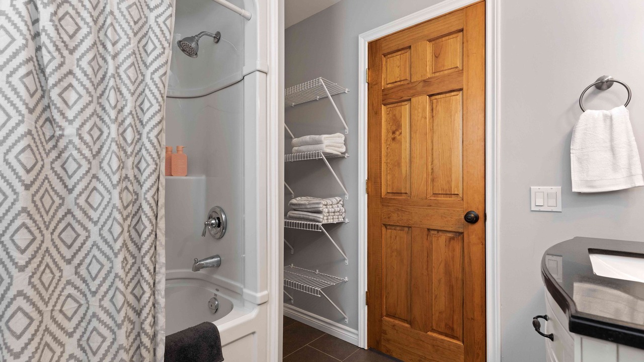 Photo of Bathroom in Dunchurch