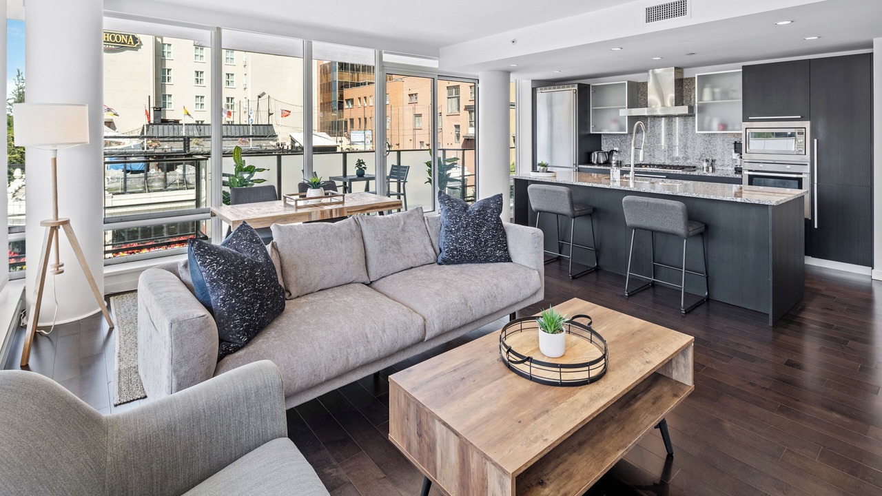 Photo of Livingroom in Inner Harbour