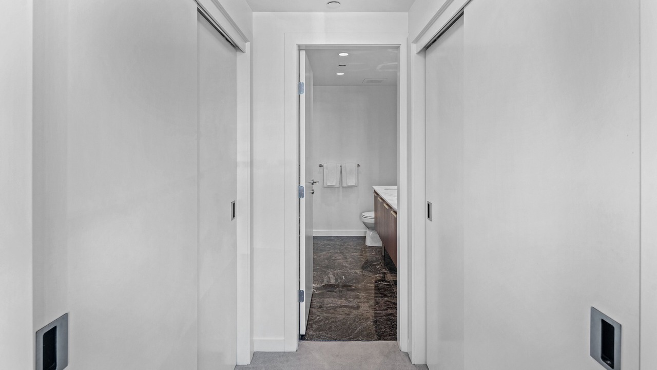Photo of Bathroom in Inner Harbour