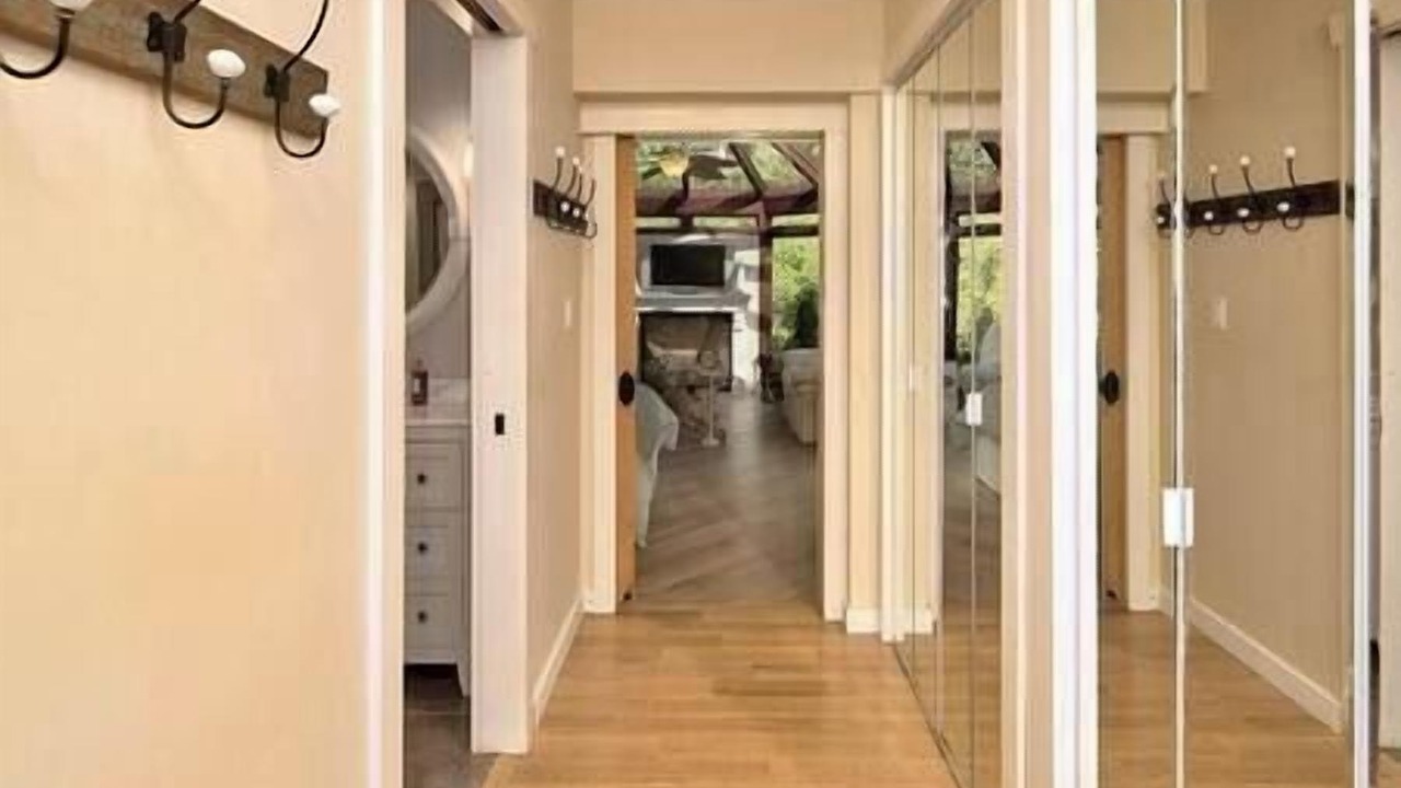 Photo of Bedroom in Kincardine