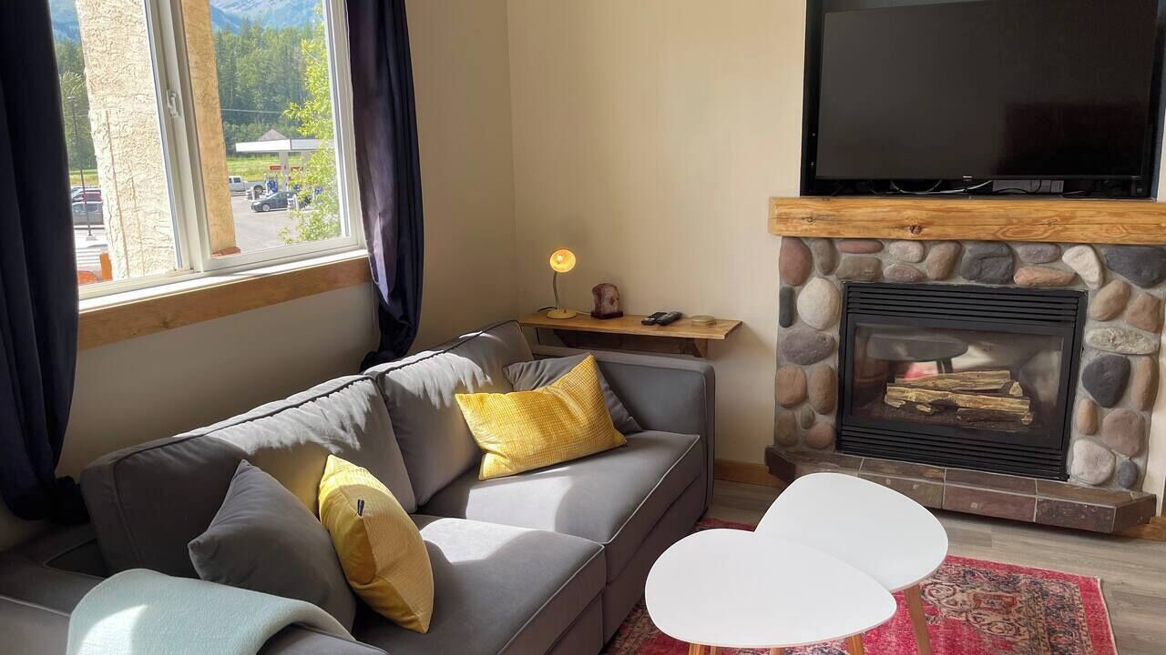 Photo of Livingroom in East Kootenay