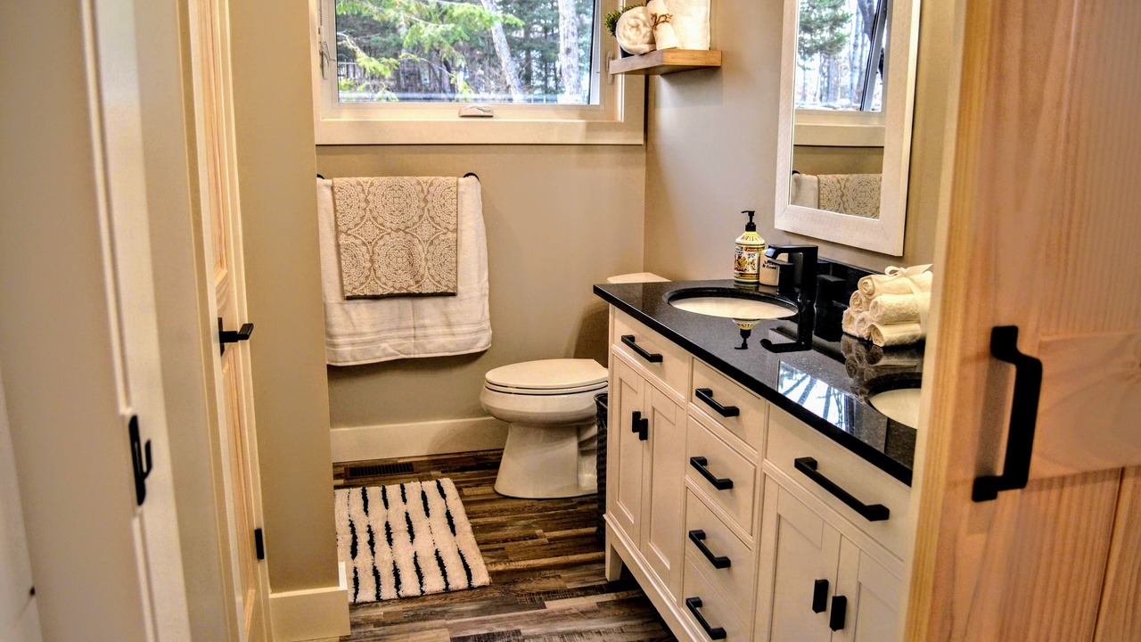 Photo of Bathroom in Lake of Bays