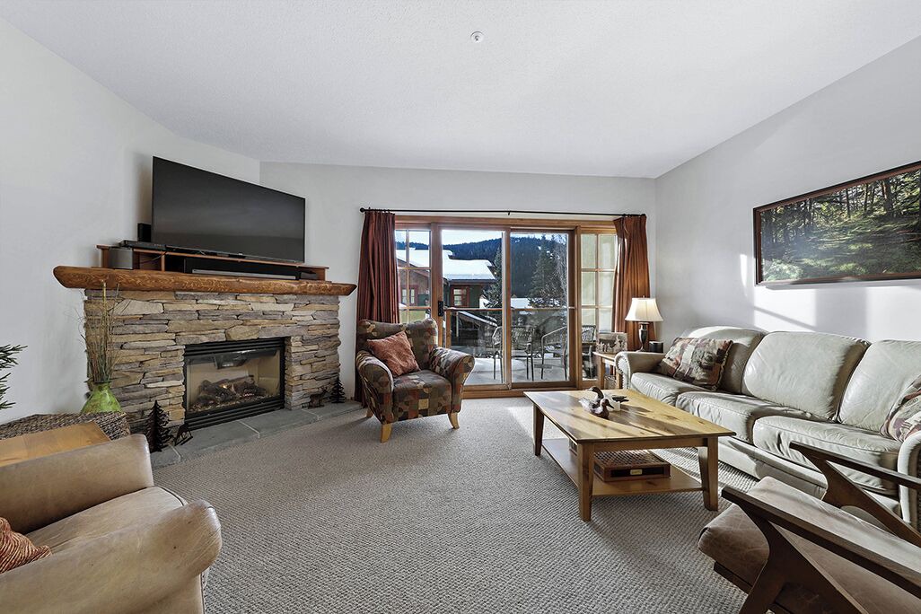 Photo of Livingroom in Sun Peaks