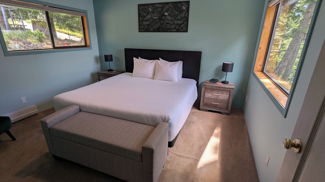 Photo of Bedroom in Pender Island