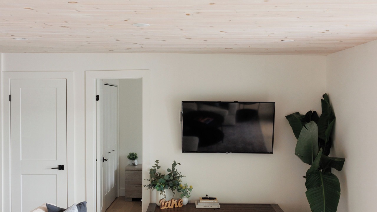 Photo of Livingroom in Utterson