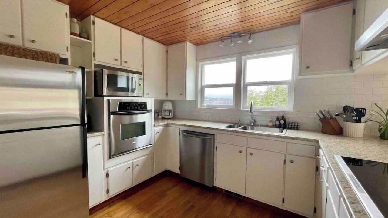 Photo of Kitchen in Ucluelet