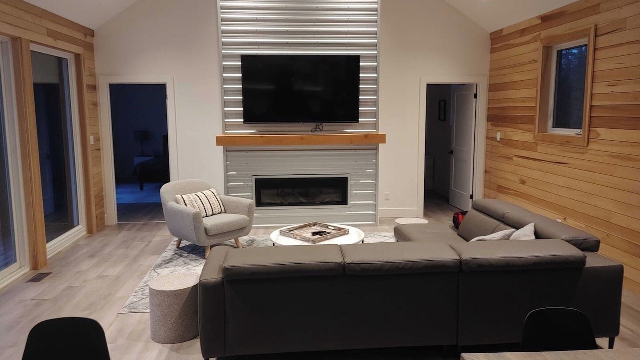 Photo of Livingroom in South Bruce Peninsula