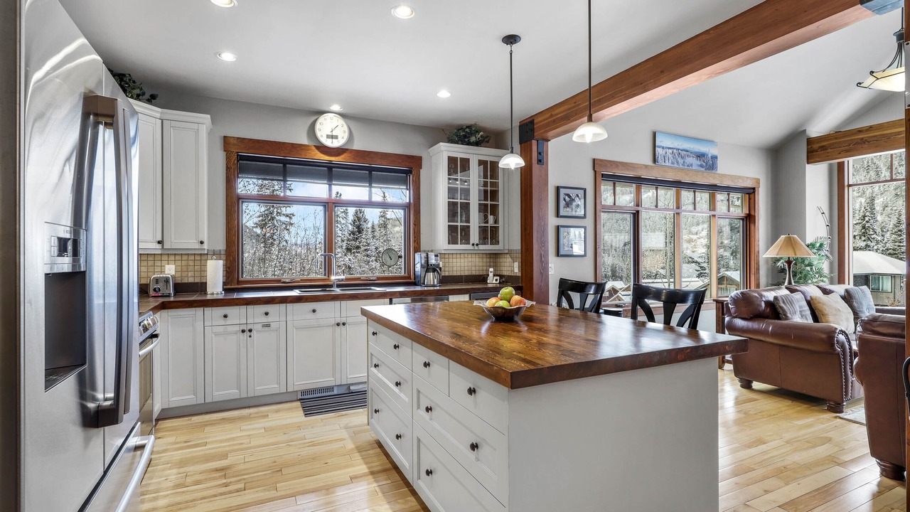 Photo of Kitchen in Sun Peaks