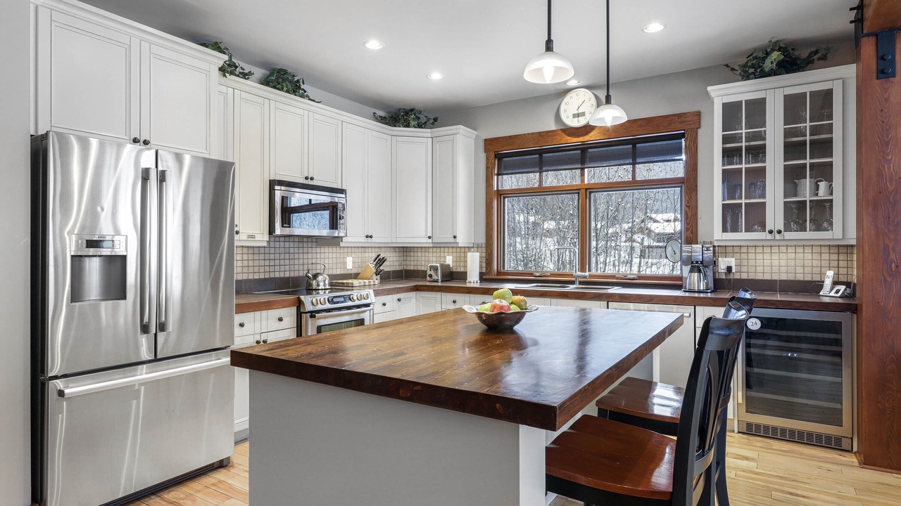 Photo of Kitchen in Sun Peaks