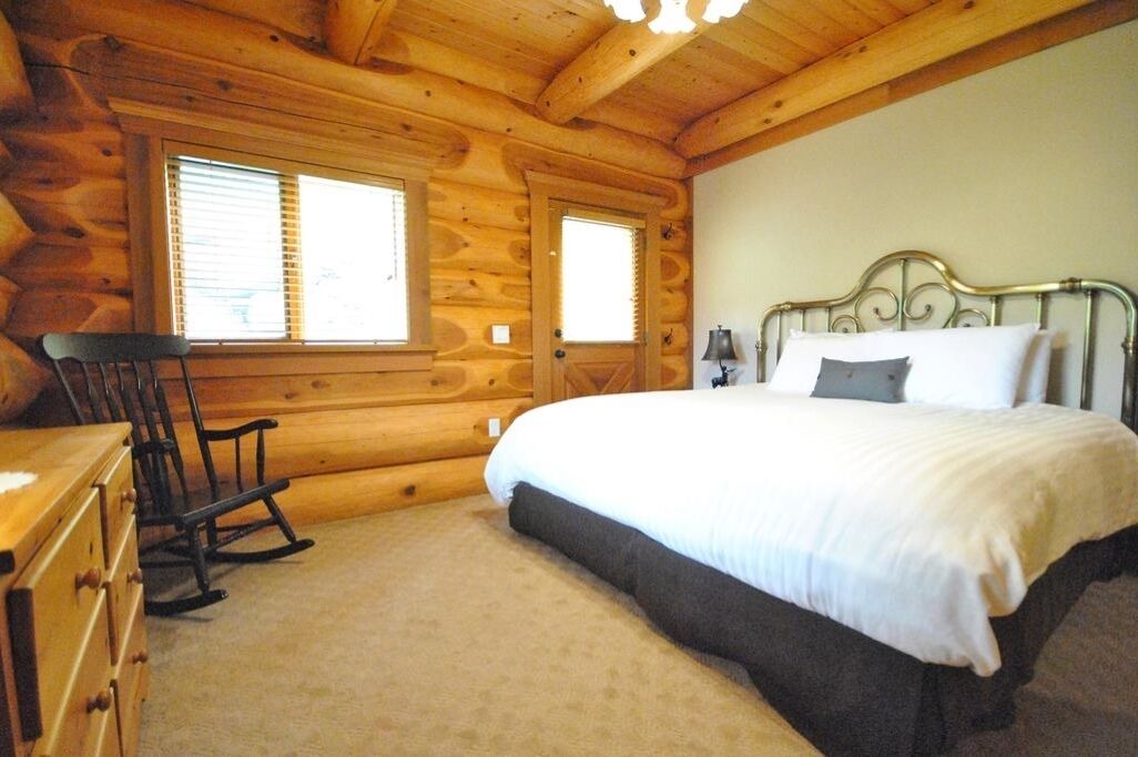 Photo of Bedroom in Fairways