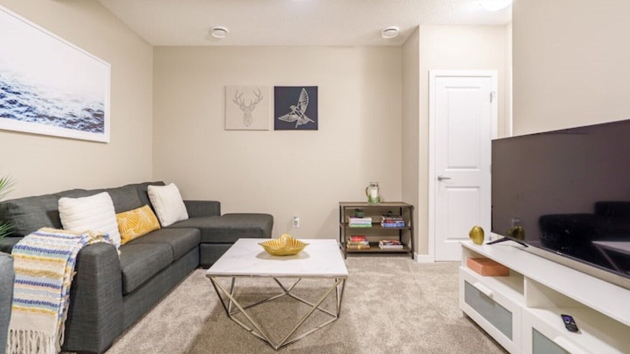 Photo of Livingroom in Sage Hill
