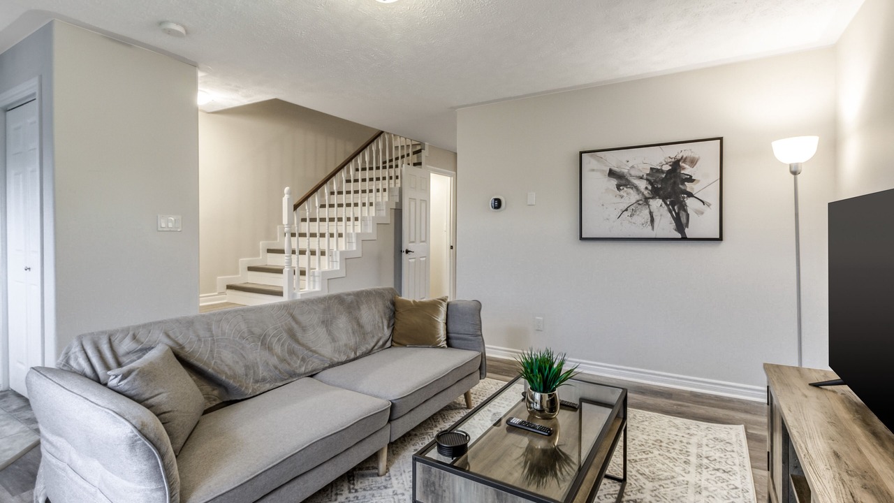 Photo of Livingroom in Sudbury