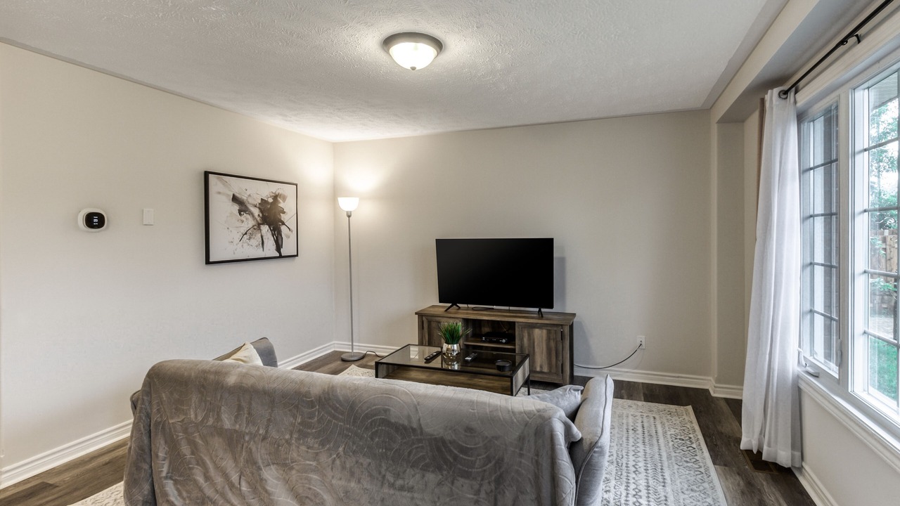 Photo of Livingroom in Sudbury