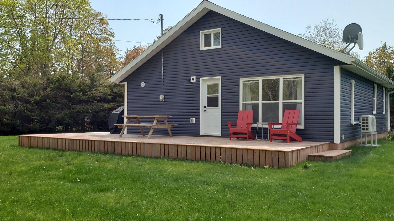 Photo of Outdoor in Canoe Cove