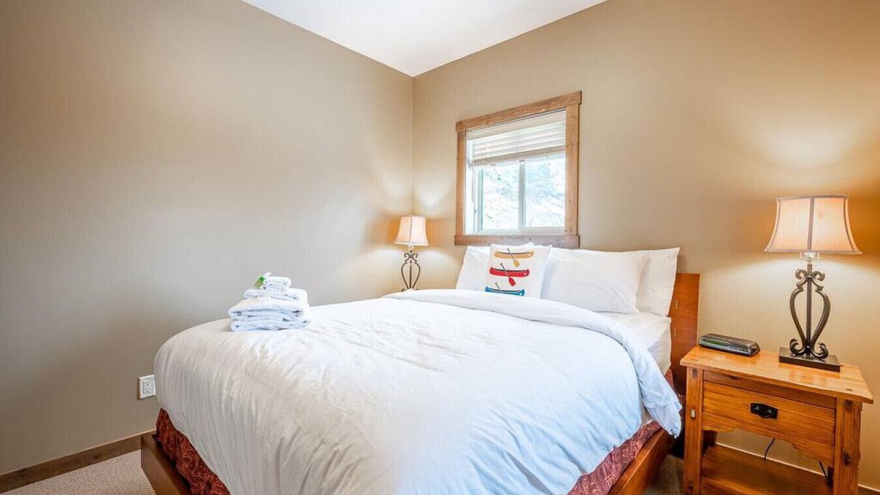 Photo of Bedroom in The Forest