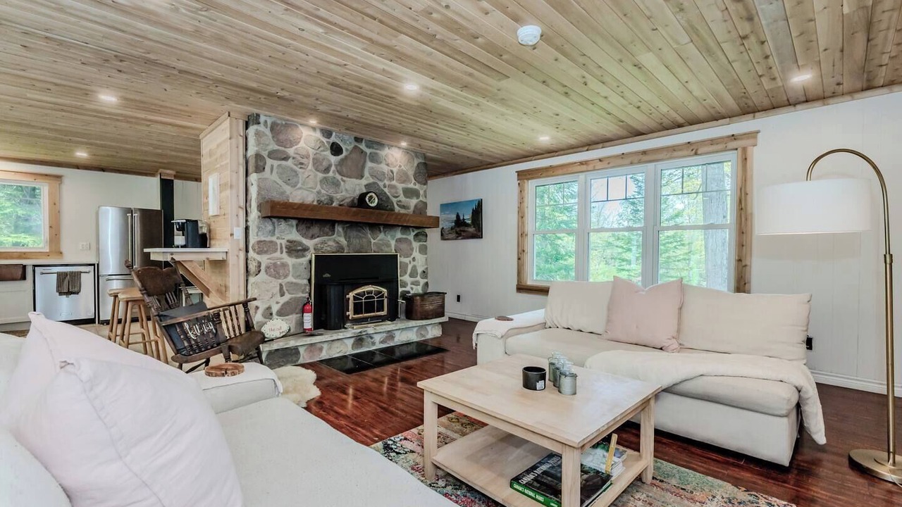 Photo of Bedroom in Lion's Head