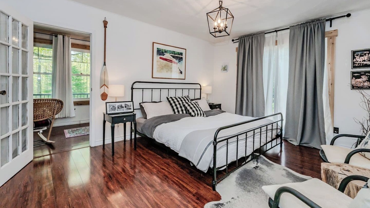 Photo of Bedroom in Lion's Head