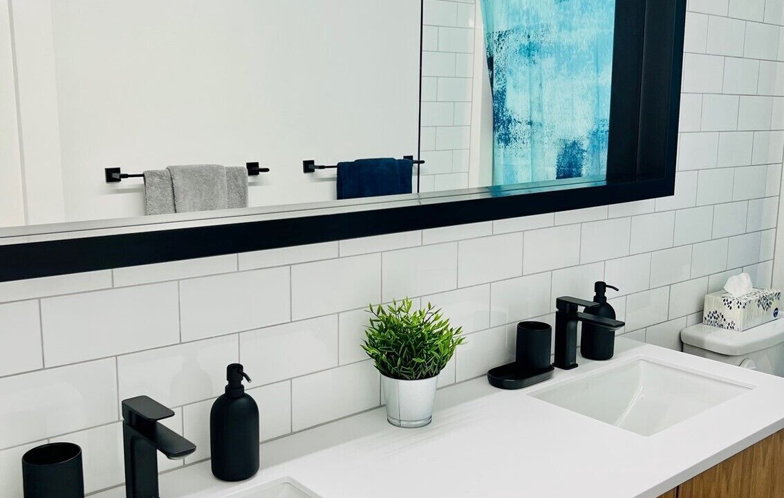 Photo of Bathroom in Sylvan Lake