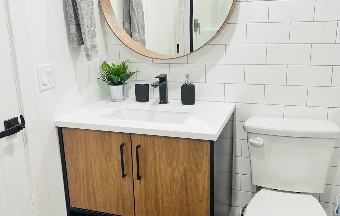 Photo of Bathroom in Sylvan Lake