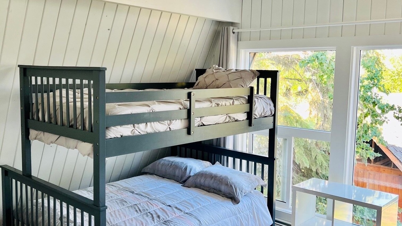 Photo of Bedroom in Sylvan Lake