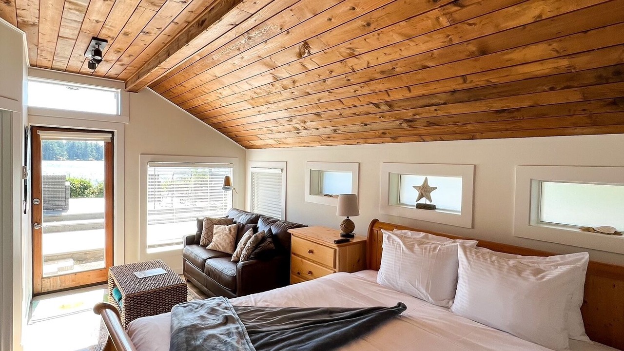 Photo of Bedroom in Sooke