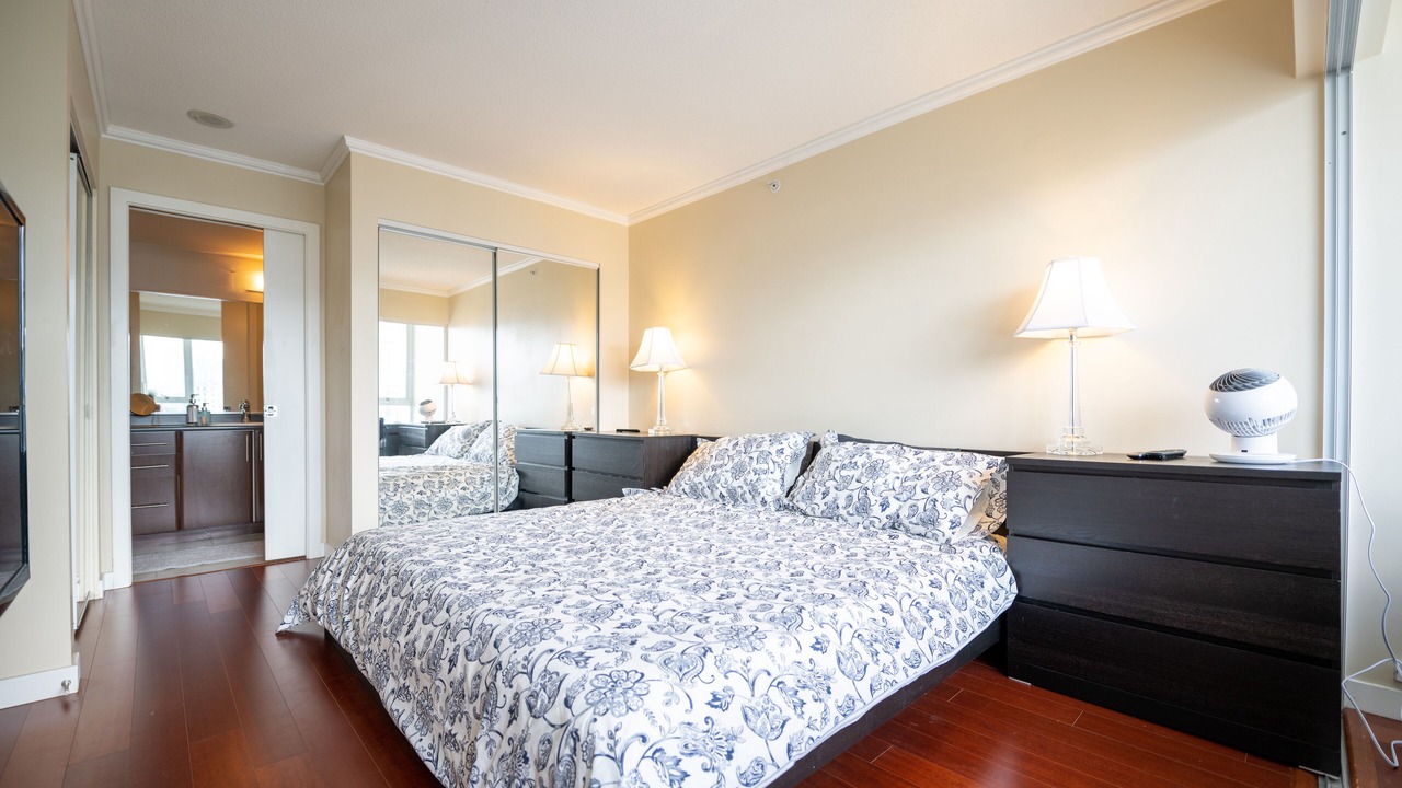 Photo of Bedroom in Crosstown