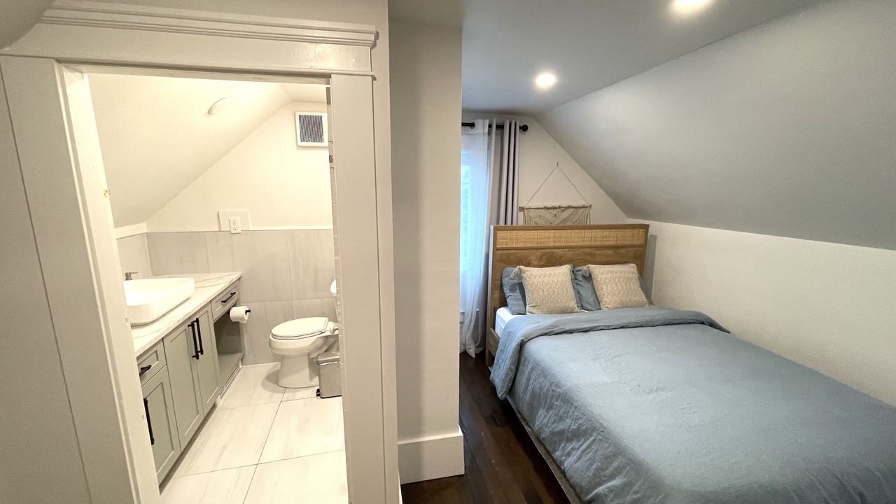 Photo of Bedroom in Kitsilano