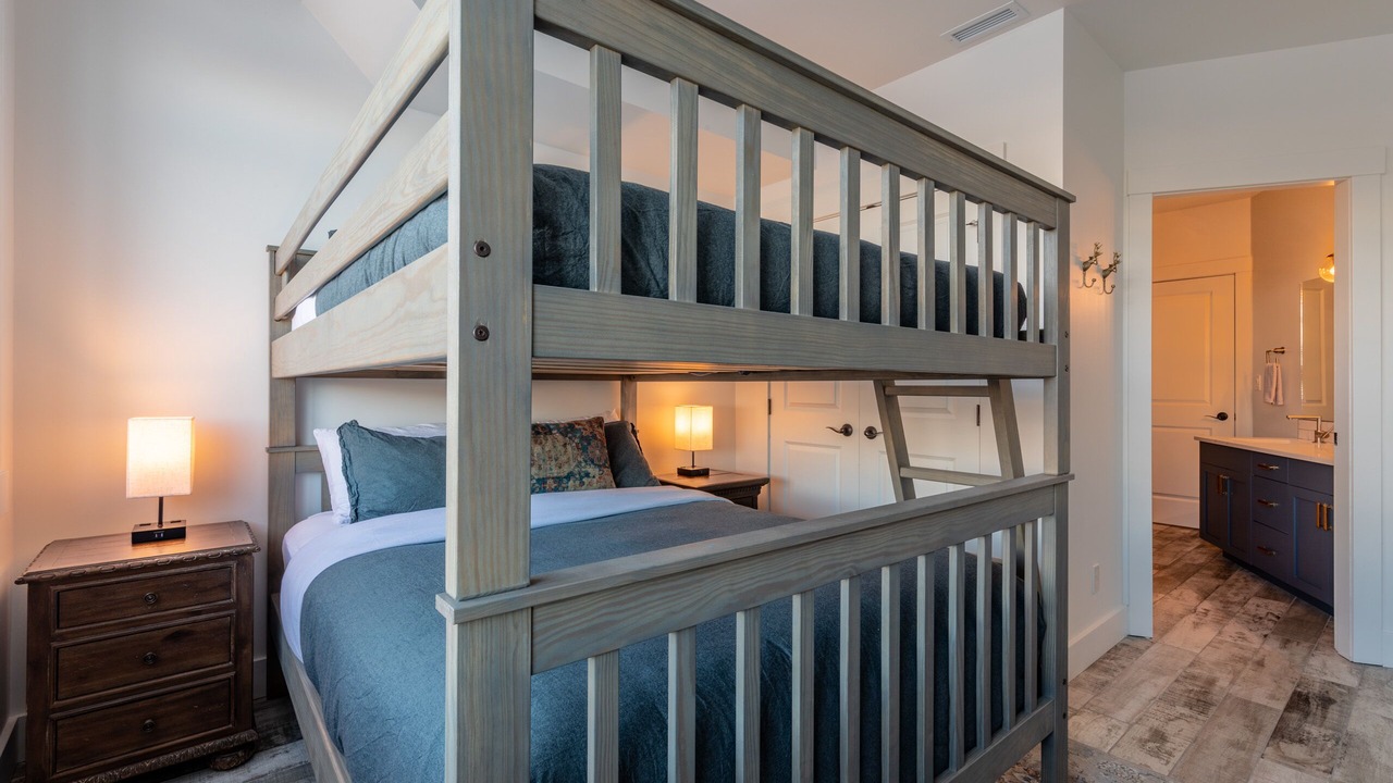 Photo of Bedroom in Golden