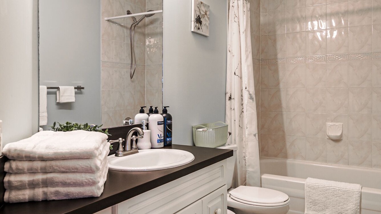 Photo of Bathroom in Country Hills