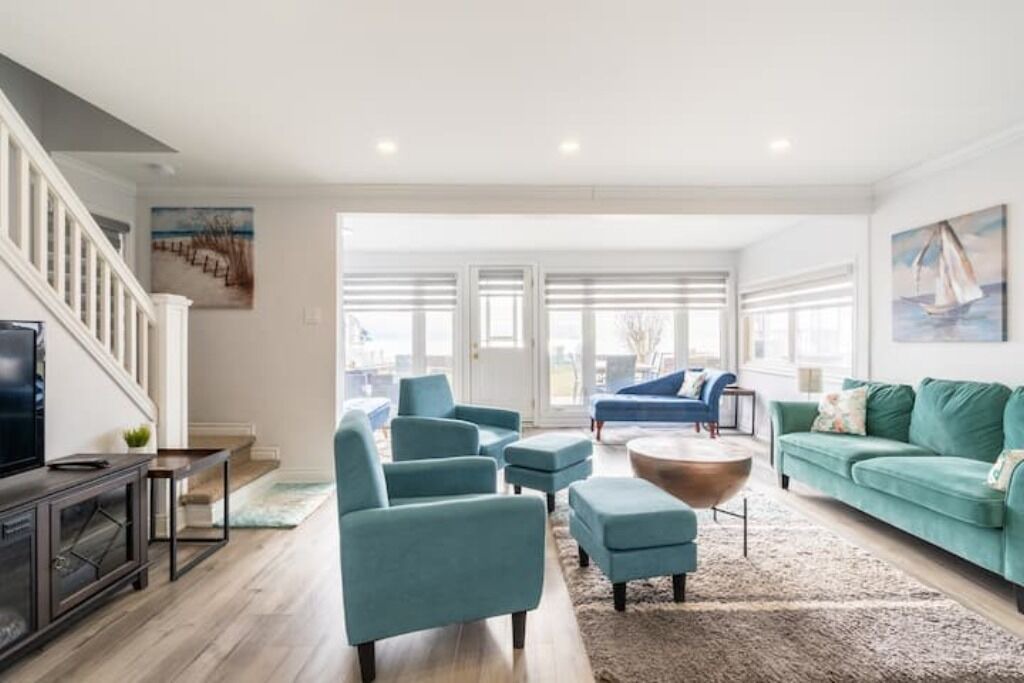Photo of Livingroom in Amherstburg