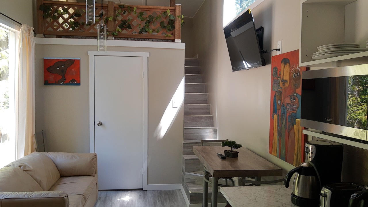 Photo of Livingroom in Otter Point