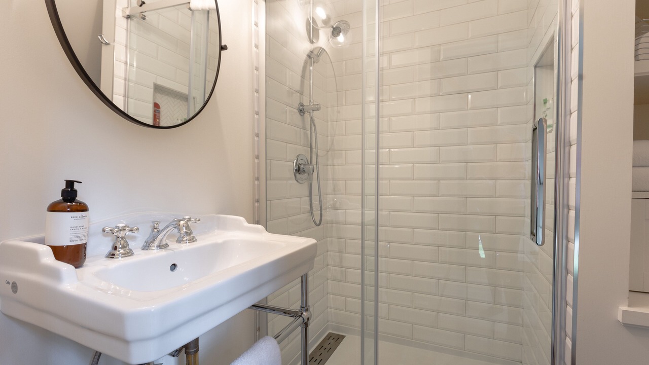 Photo of Bathroom in Maple Bay
