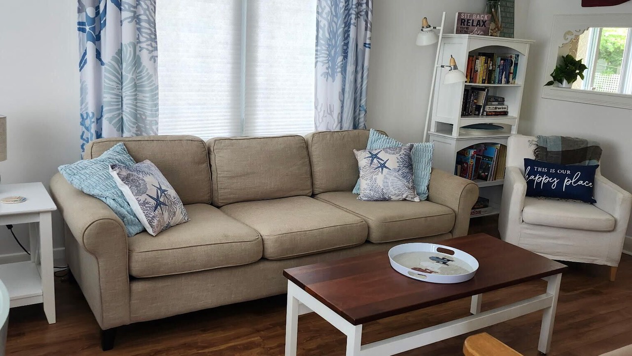 Photo of Livingroom in Crystal Beach