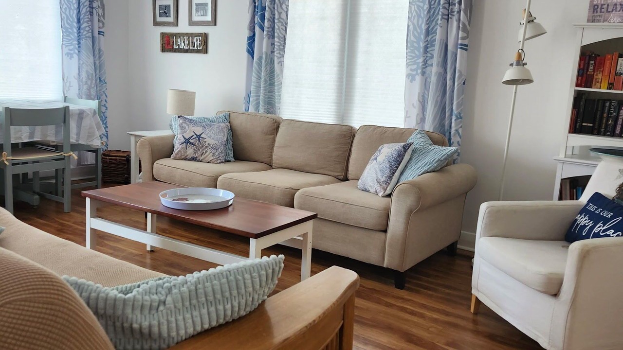 Photo of Livingroom in Crystal Beach