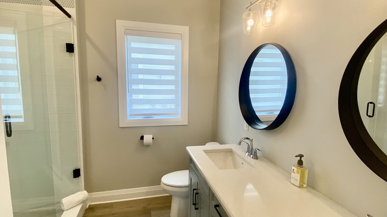 Photo of Bathroom in Port Stanley