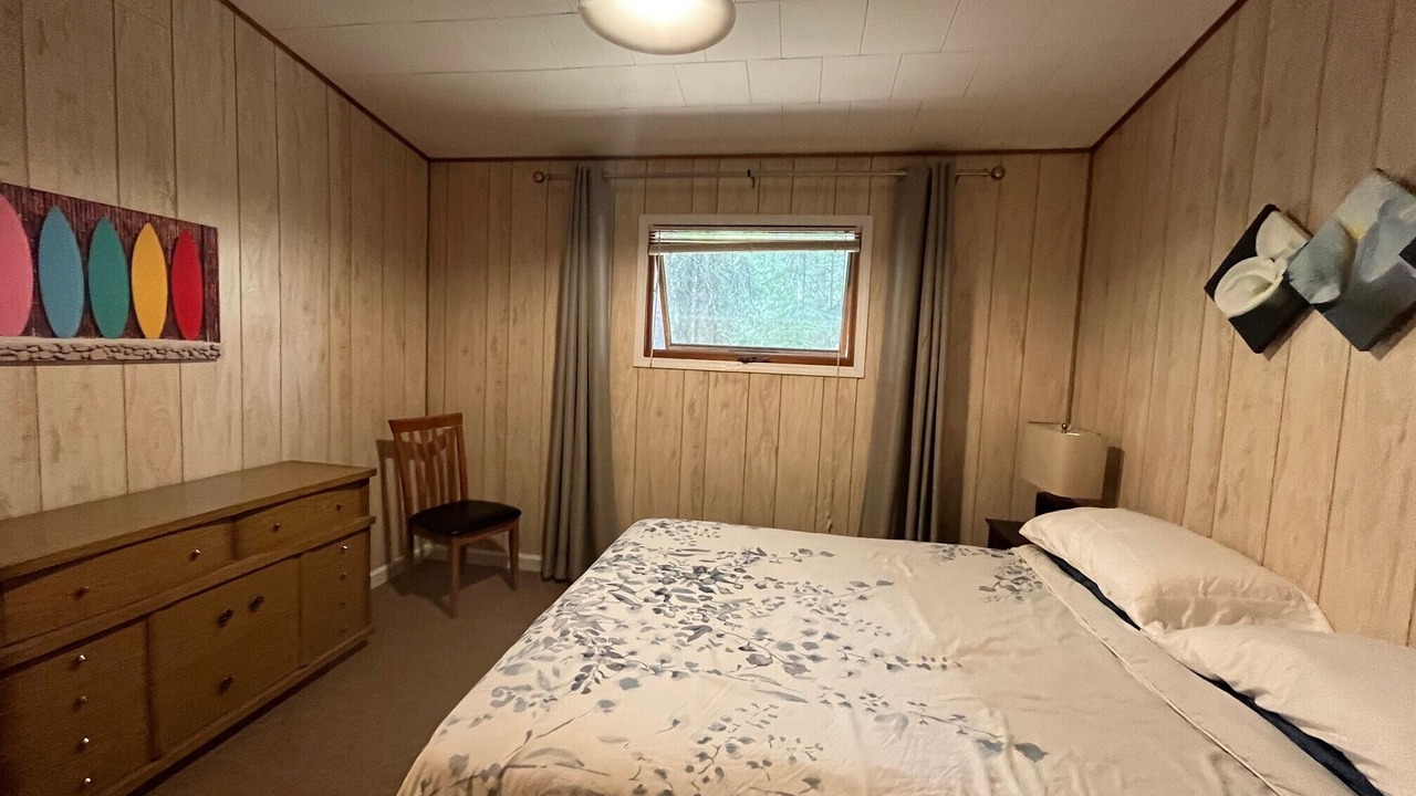 Photo of Bedroom in Candle Lake