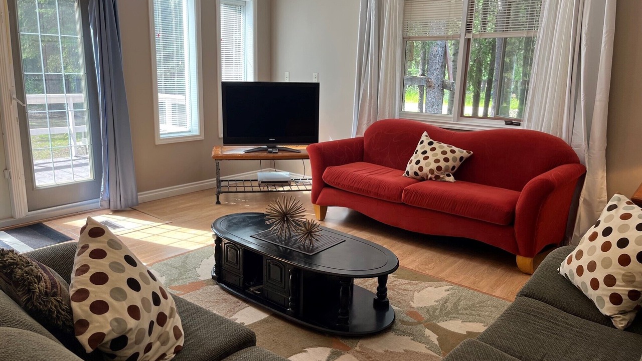 Photo of Livingroom in Candle Lake