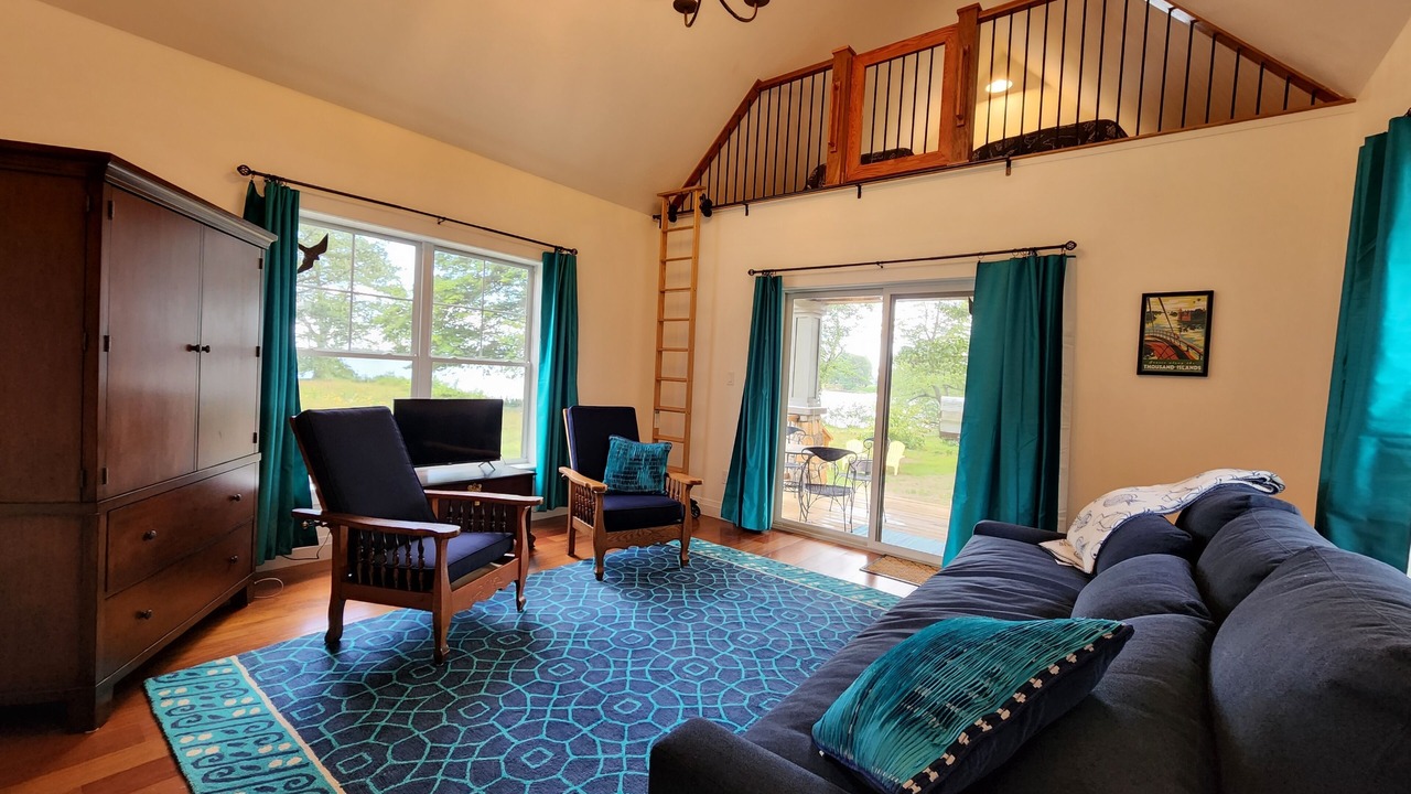 Photo of Bedroom in Lansdowne