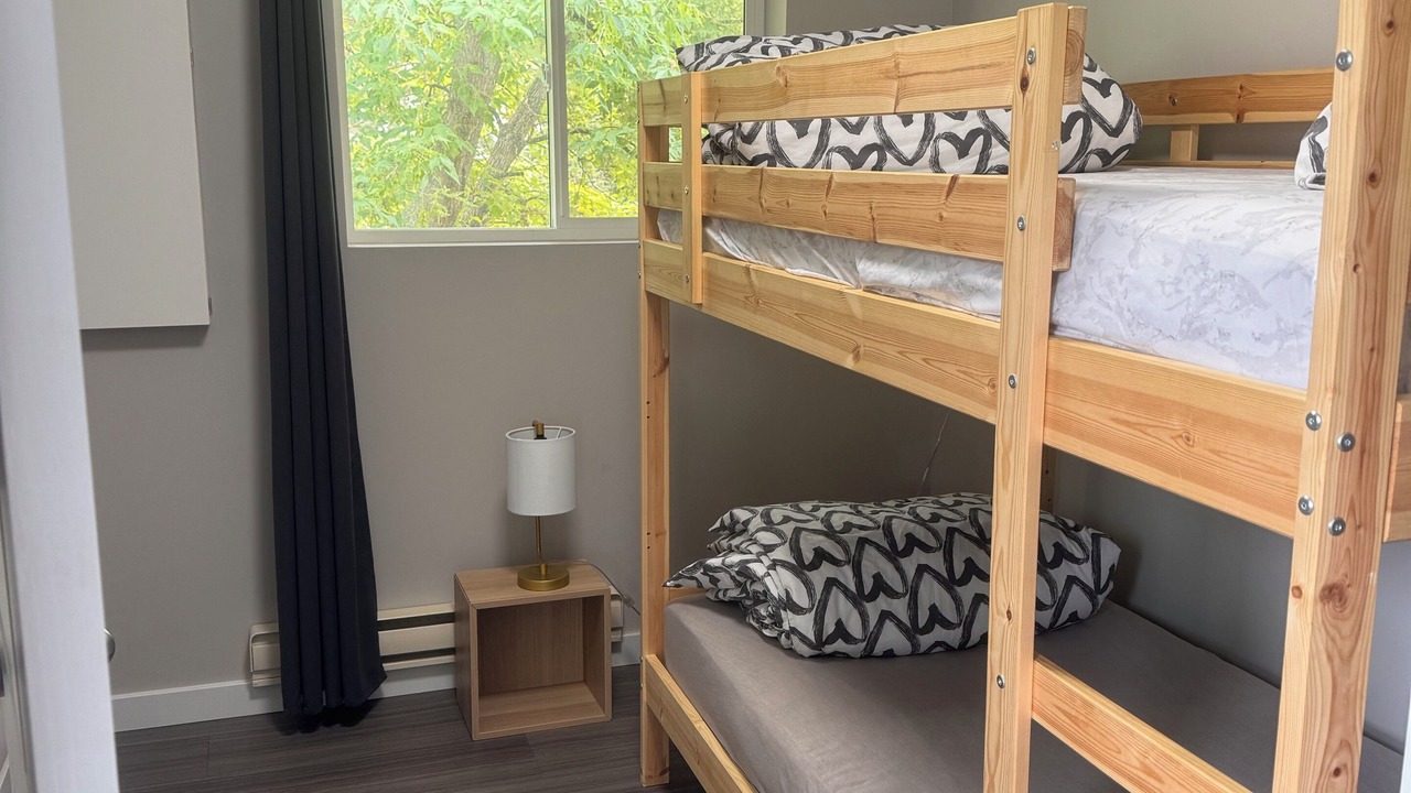 Photo of Bedroom in Saint Ambroise