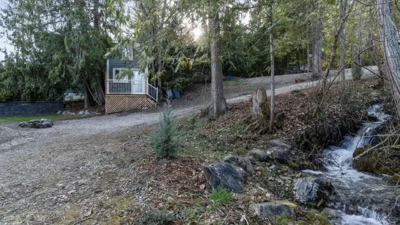 Photo of Outdoor in Blind Bay