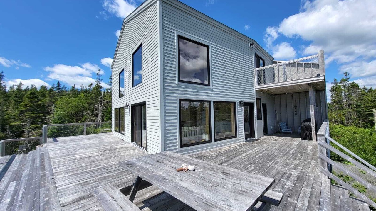 Photo of Outdoor in Holland Harbour