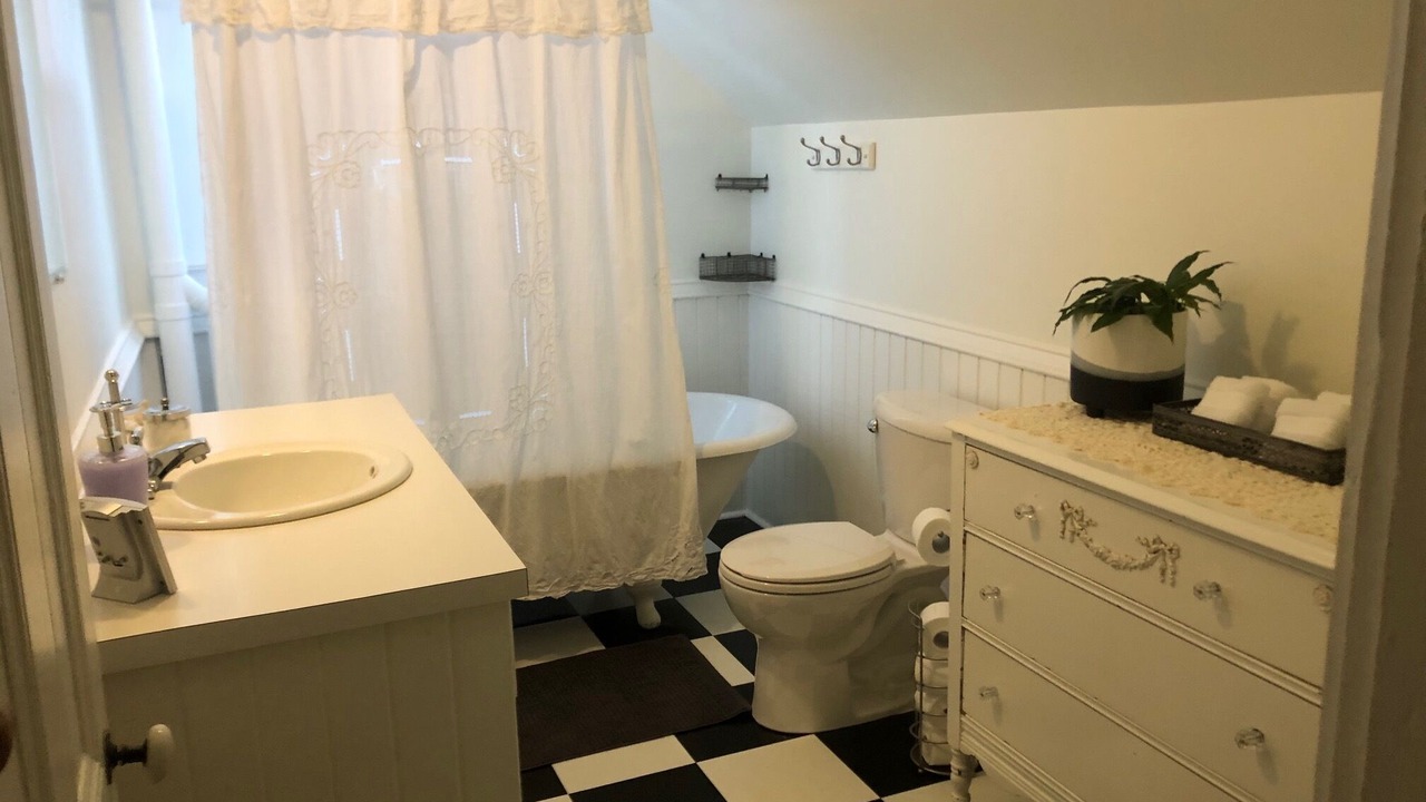 Photo of Bathroom in Nelson