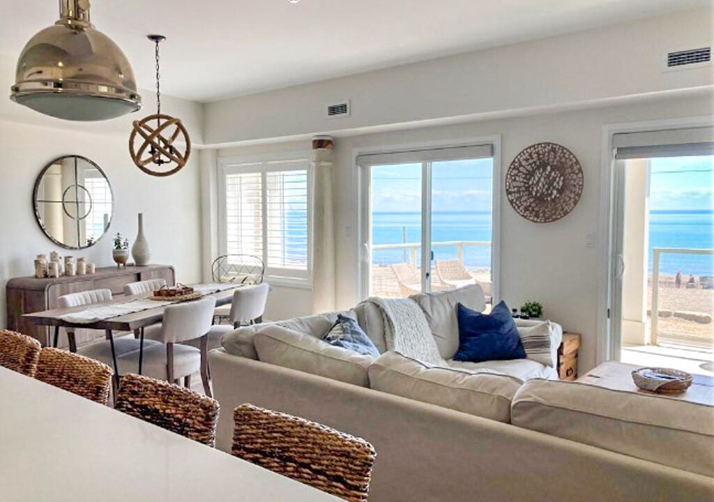 Photo of Livingroom in Long Point