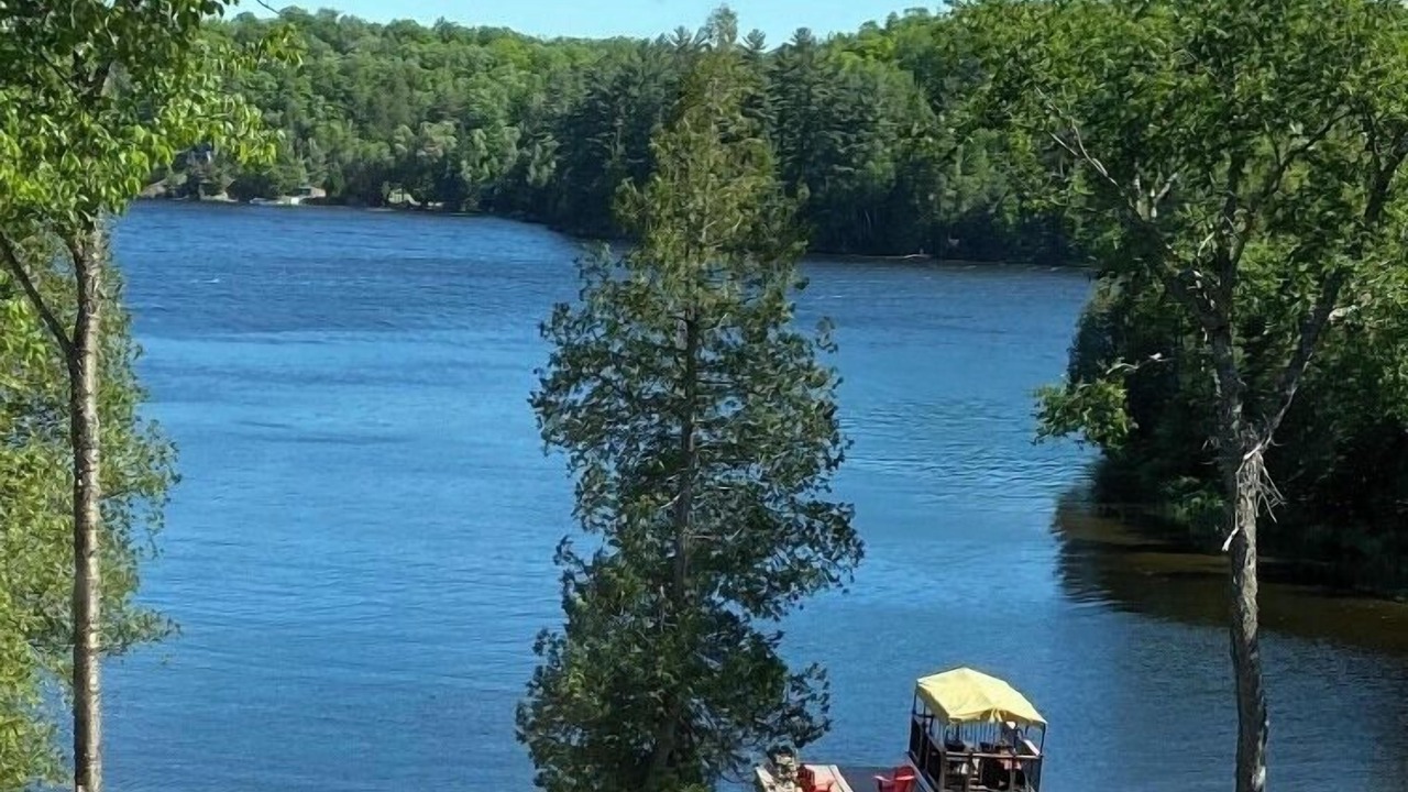 Photo of Patio Balcony in Unorganized Centre Parry Sound