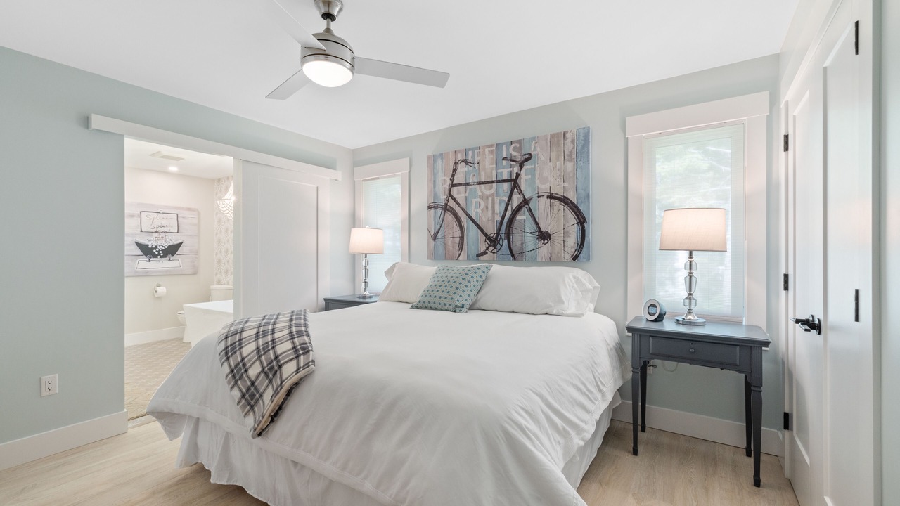 Photo of Bedroom in Bayview