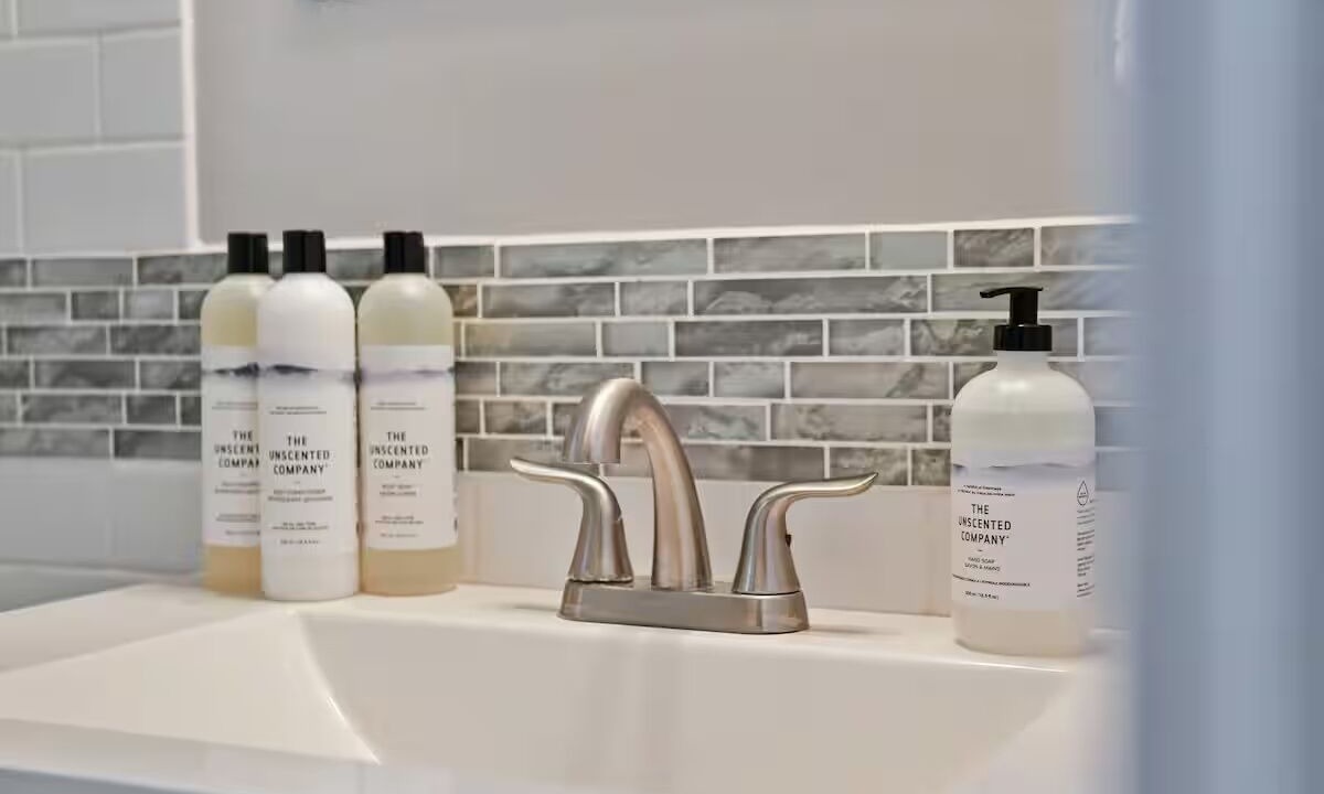 Photo of Bathroom in Campbellford